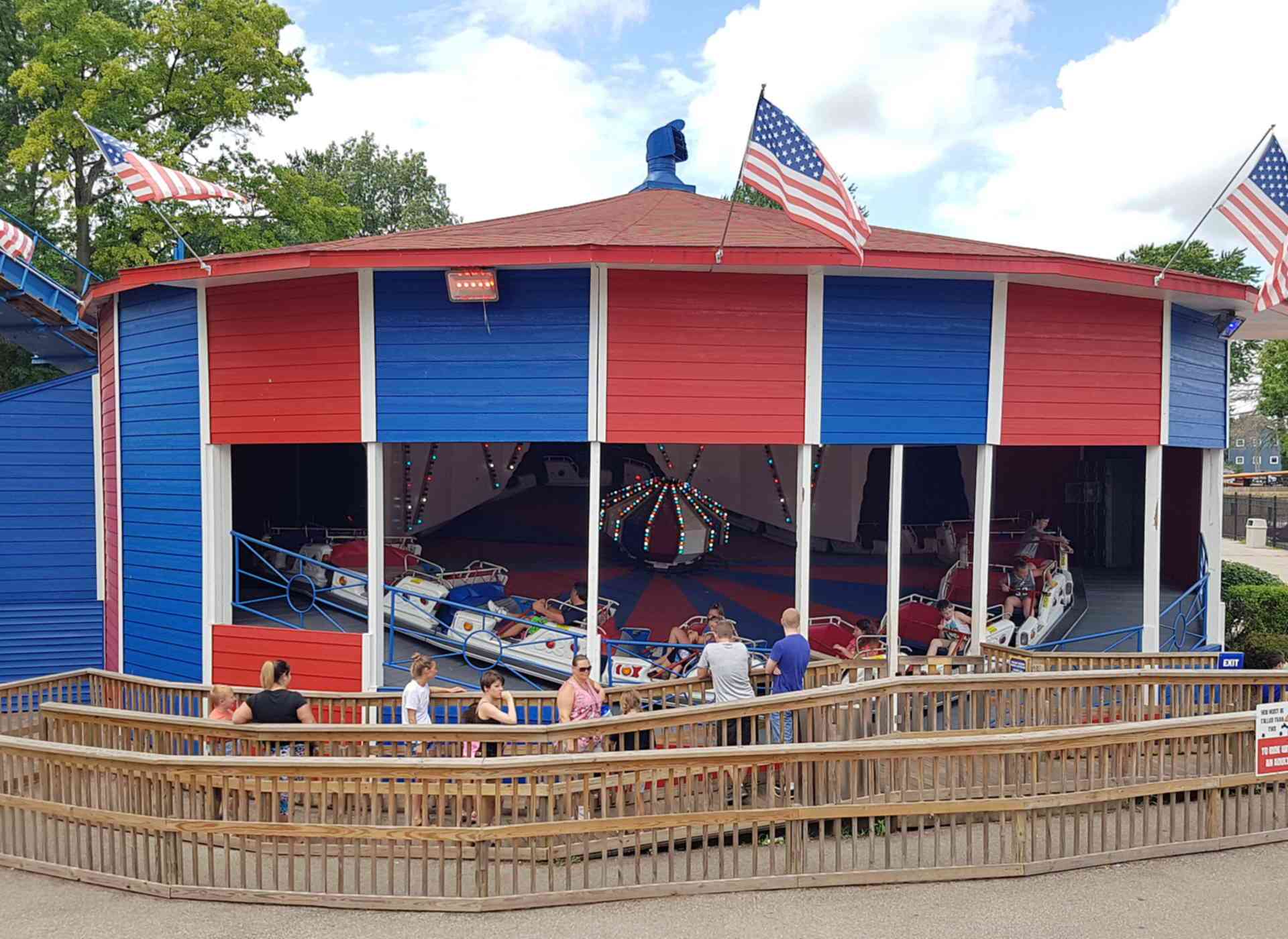 Music Express Flat Ride at Indiana Beach Parkz Theme Parks