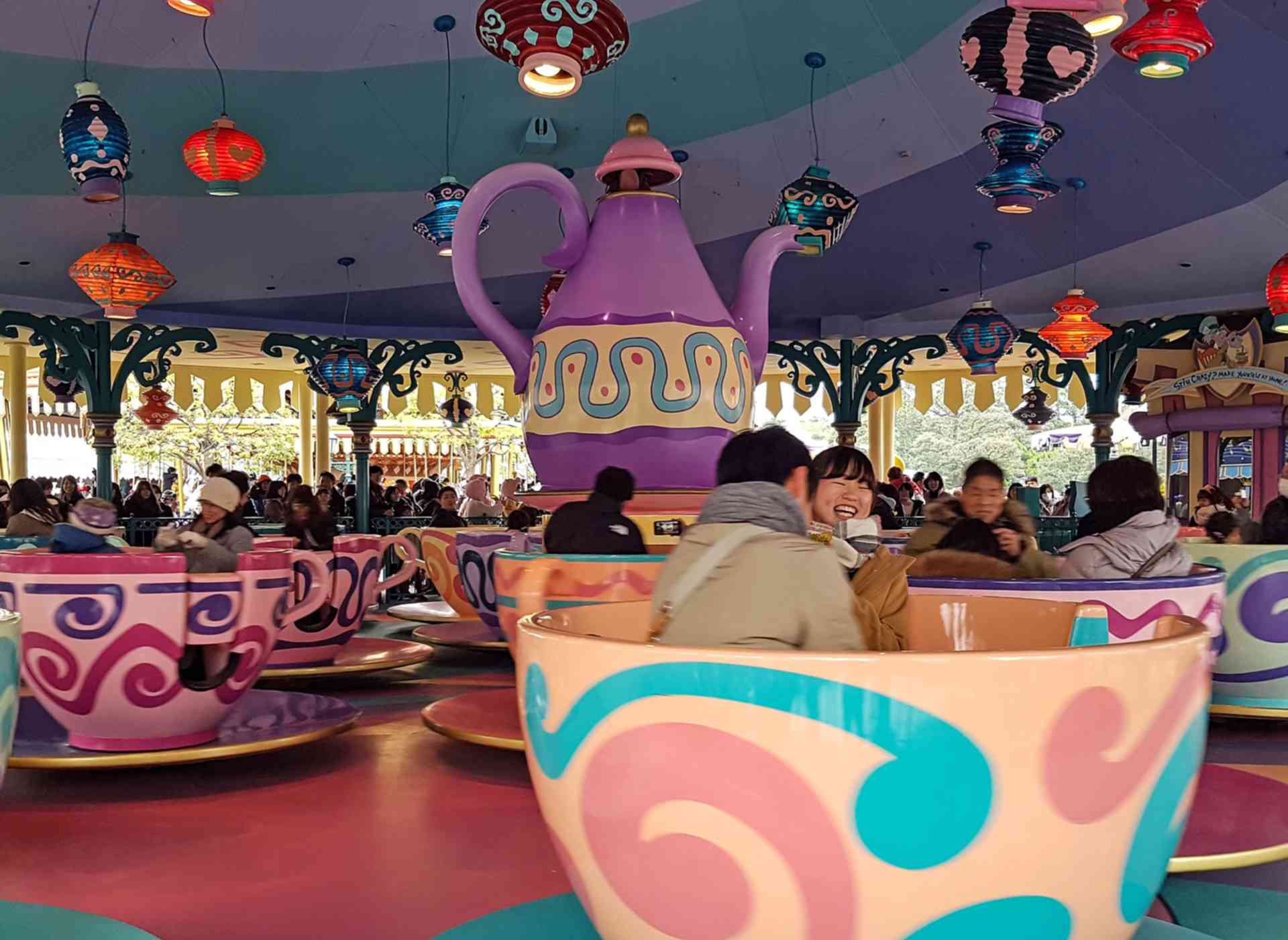 Alice's Tea Party | Flat Ride at Tokyo Disneyland | Parkz - Theme Parks