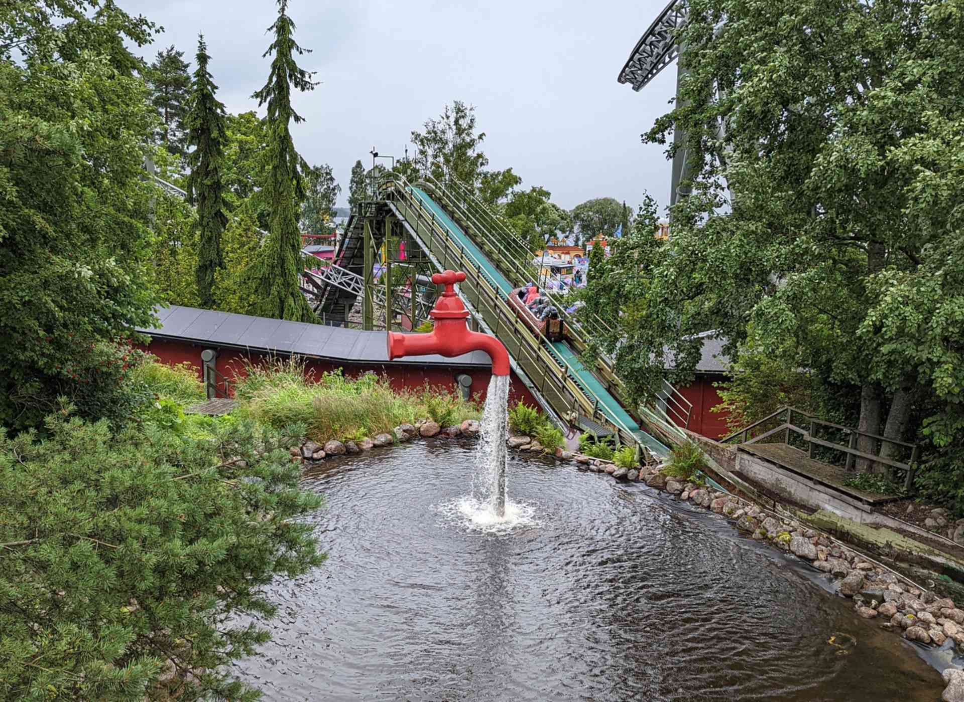 Tukkijoki | Family Attraction · Water Ride at Sarkanniemi Amusement Park |  Parkz - Theme Parks