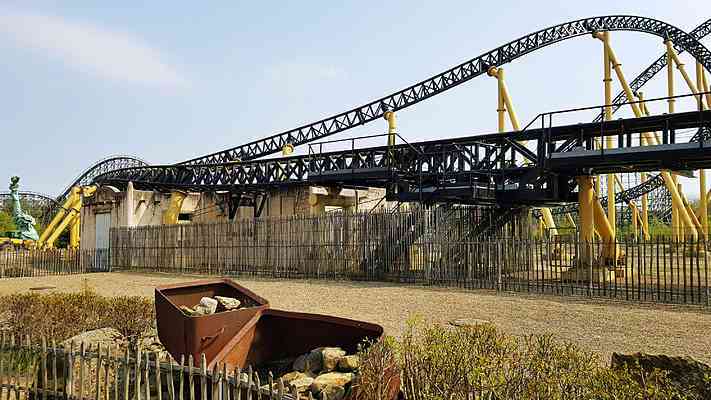 Desert Race Roller Coaster at Heide Park Parkz Theme Parks