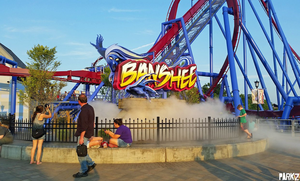 Banshee Roller Coaster at Kings Island Parkz Theme Parks