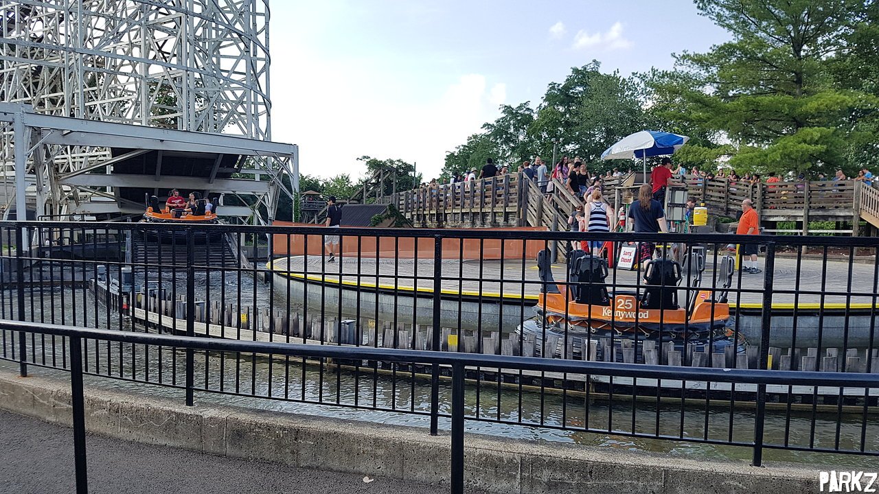 Raging Rapids Water Ride at Kennywood Park Parkz Theme Parks